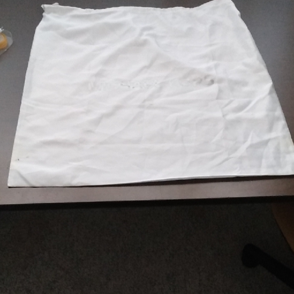 Jumbo Michael Kors White Storage Bag Silver Font